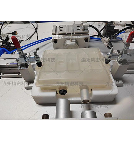 连拓精密水箱气密性检测仪非标定制成功